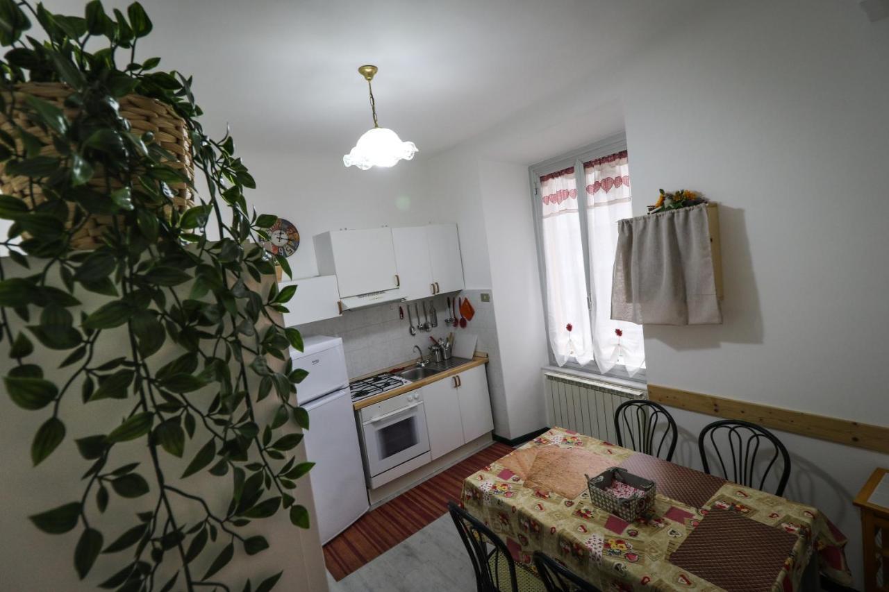 La Darsena. Apartment Savona Exterior foto